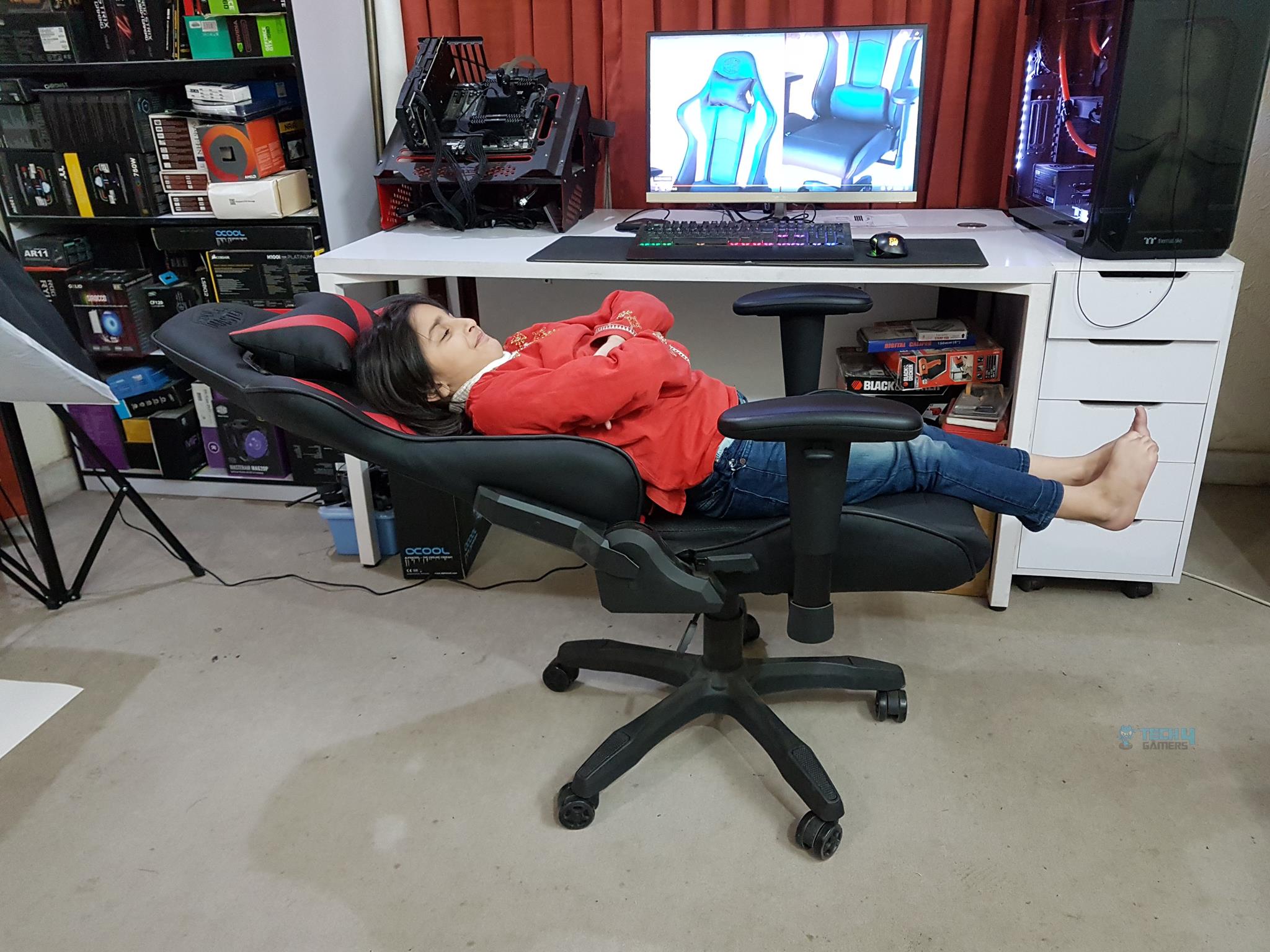 Cooler Master Caliber R1 Gaming Chair Review